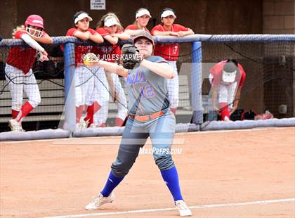 Thumbnail 2 in Savanna vs Bishop Gorman photogallery.