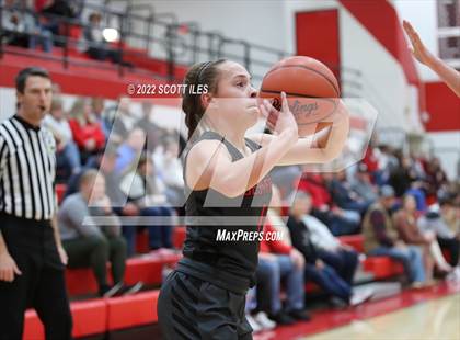 Thumbnail 1 in Westfall @ Logan Elm photogallery.