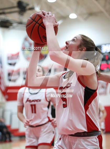 Thumbnail 2 in Westfall @ Logan Elm photogallery.