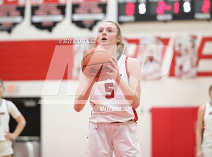 Thumbnail 2 in Westfall @ Logan Elm photogallery.