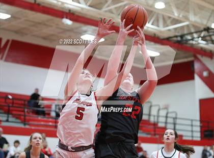 Thumbnail 2 in Westfall @ Logan Elm photogallery.