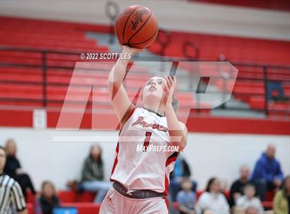 Thumbnail 2 in Westfall @ Logan Elm photogallery.