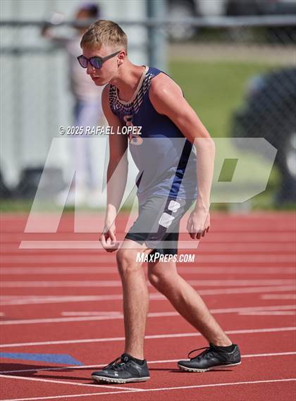 Thumbnail 3 in Rosehill Eagle Relays (400M) photogallery.
