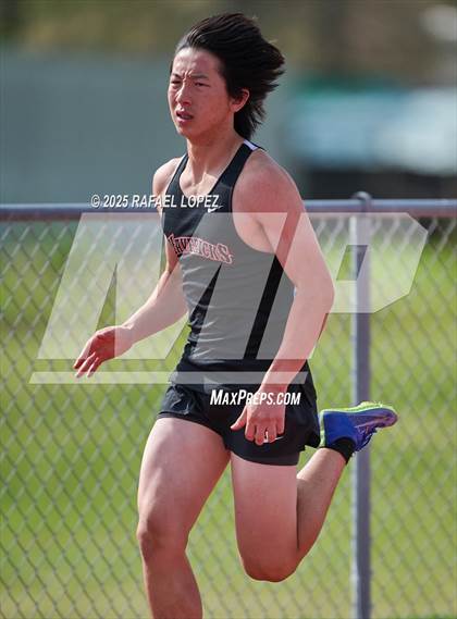 Thumbnail 3 in Rosehill Eagle Relays (400M) photogallery.