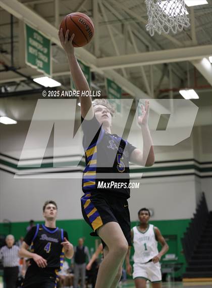 Thumbnail 3 in Fort Wayne Blackhawk Christian @ Fort Wayne South Side photogallery.