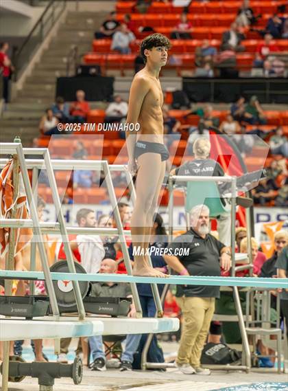 Thumbnail 2 in UIL 6A Swimming & Diving Finals (Diving) photogallery.