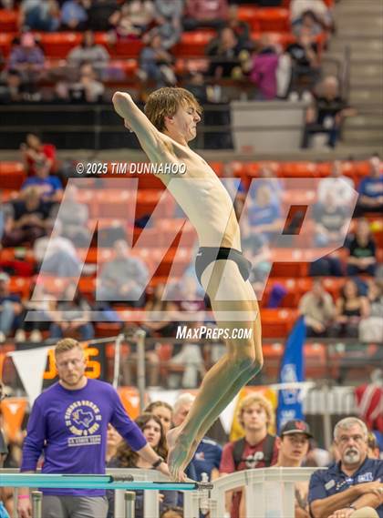 Thumbnail 1 in UIL 6A Swimming & Diving Finals (Diving) photogallery.