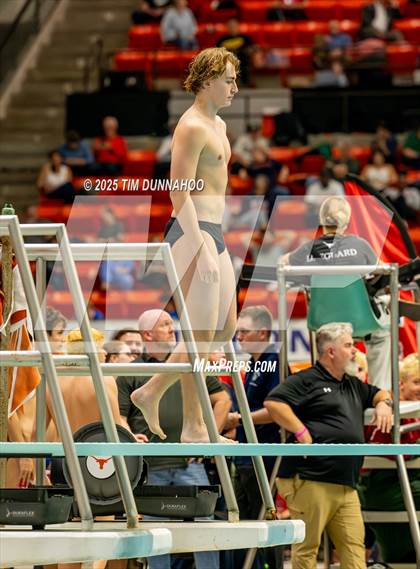 Thumbnail 2 in UIL 6A Swimming & Diving Finals (Diving) photogallery.