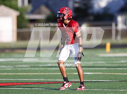 Thumbnail 3 in Granby @ Salem (Scrimmage) photogallery.