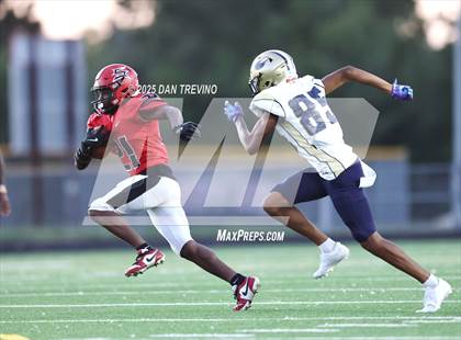 Thumbnail 3 in Granby @ Salem (Scrimmage) photogallery.
