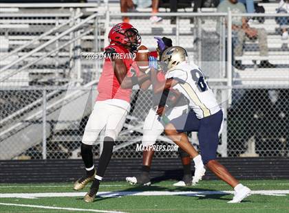 Thumbnail 3 in Granby @ Salem (Scrimmage) photogallery.