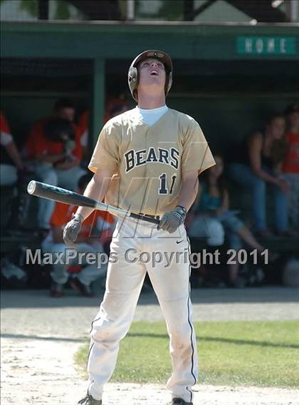 Thumbnail 1 in Stonington @ Montville (CIAC Class M Semifinal) photogallery.