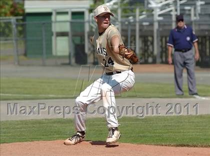 Thumbnail 3 in Stonington @ Montville (CIAC Class M Semifinal) photogallery.