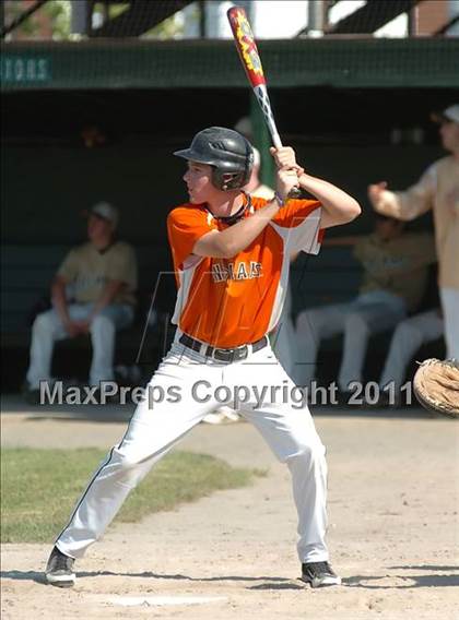 Thumbnail 3 in Stonington @ Montville (CIAC Class M Semifinal) photogallery.