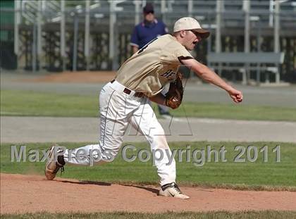 Thumbnail 2 in Stonington @ Montville (CIAC Class M Semifinal) photogallery.
