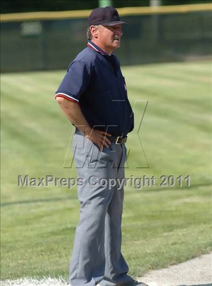 Thumbnail 3 in Stonington @ Montville (CIAC Class M Semifinal) photogallery.