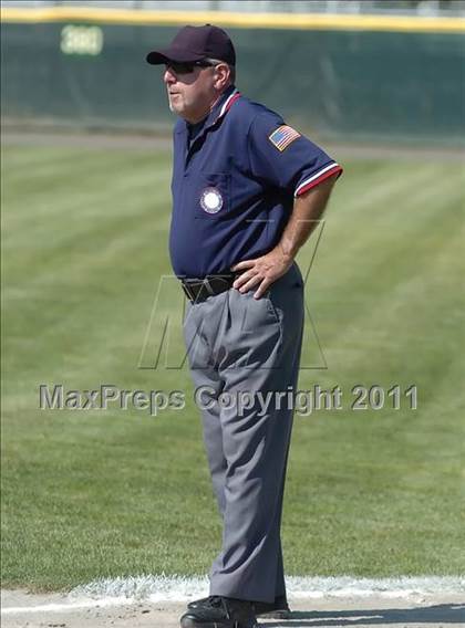 Thumbnail 1 in Stonington @ Montville (CIAC Class M Semifinal) photogallery.
