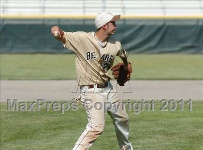 Thumbnail 2 in Stonington @ Montville (CIAC Class M Semifinal) photogallery.