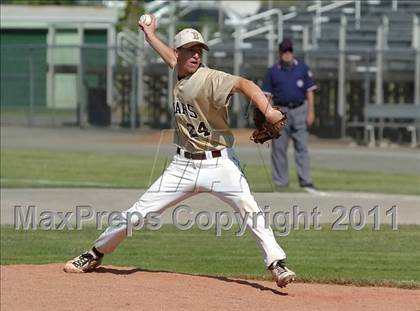 Thumbnail 3 in Stonington @ Montville (CIAC Class M Semifinal) photogallery.