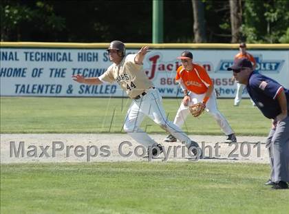 Thumbnail 1 in Stonington @ Montville (CIAC Class M Semifinal) photogallery.