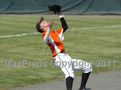 Thumbnail 2 in Stonington @ Montville (CIAC Class M Semifinal) photogallery.