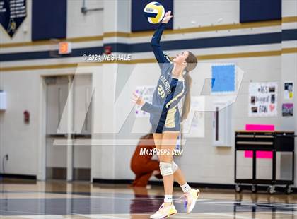 Thumbnail 1 in Harding Academy @ Arlington photogallery.