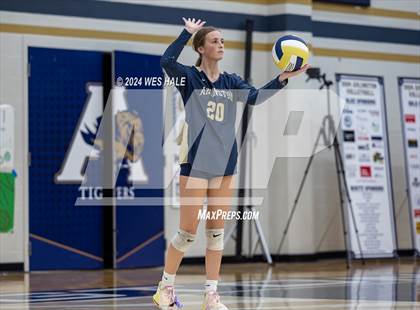 Thumbnail 3 in Harding Academy @ Arlington photogallery.