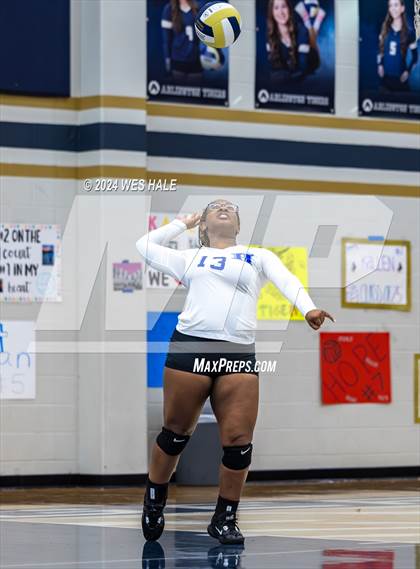 Thumbnail 3 in Harding Academy @ Arlington photogallery.