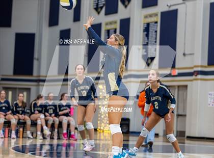 Thumbnail 2 in Harding Academy @ Arlington photogallery.