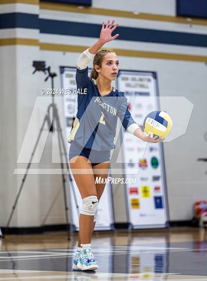 Thumbnail 3 in Harding Academy @ Arlington photogallery.