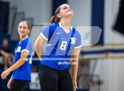 Thumbnail 2 in Harding Academy @ Arlington photogallery.