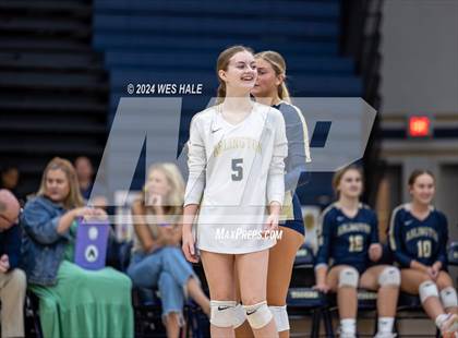 Thumbnail 3 in Harding Academy @ Arlington photogallery.