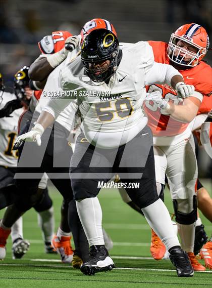 Thumbnail 1 in Klein Oak vs Bridgeland (UIL 6A D1 Football Bi-District) photogallery.