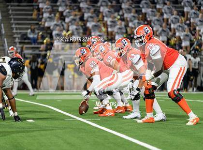 Thumbnail 1 in Klein Oak vs Bridgeland (UIL 6A D1 Football Bi-District) photogallery.