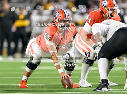 Thumbnail 3 in Klein Oak vs Bridgeland (UIL 6A D1 Football Bi-District) photogallery.