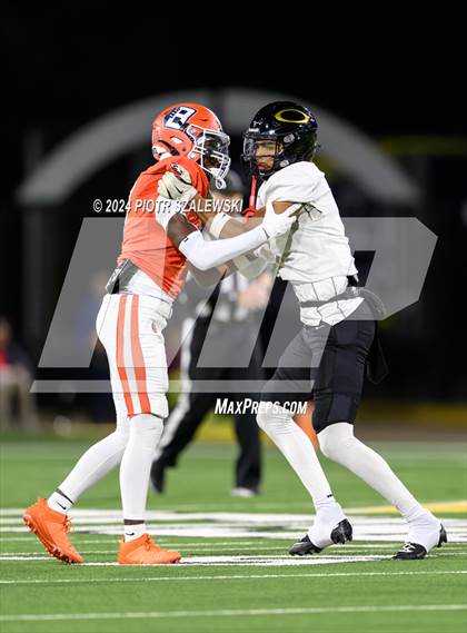 Thumbnail 2 in Klein Oak vs Bridgeland (UIL 6A D1 Football Bi-District) photogallery.