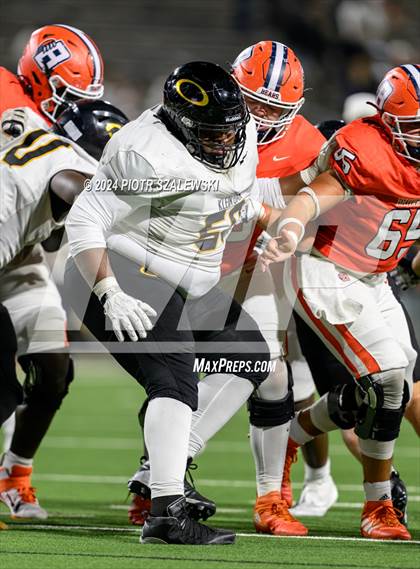 Thumbnail 3 in Klein Oak vs Bridgeland (UIL 6A D1 Football Bi-District) photogallery.