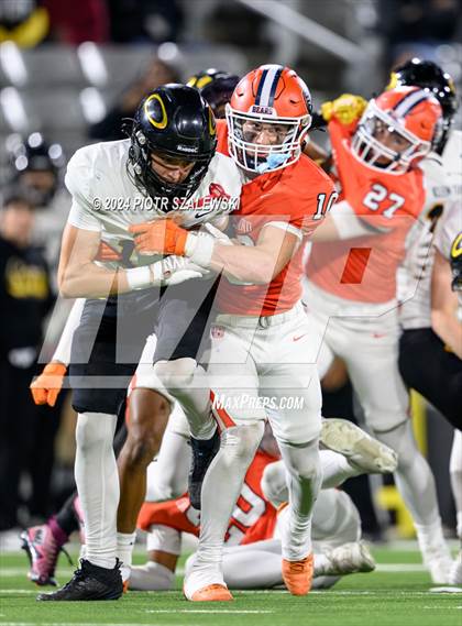 Thumbnail 3 in Klein Oak vs Bridgeland (UIL 6A D1 Football Bi-District) photogallery.