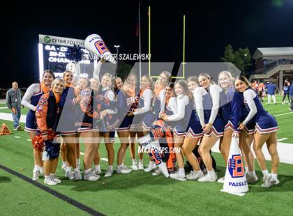 Thumbnail 2 in Klein Oak vs Bridgeland (UIL 6A D1 Football Bi-District) photogallery.