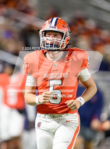 Thumbnail 1 in Klein Oak vs Bridgeland (UIL 6A D1 Football Bi-District) photogallery.