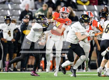 Thumbnail 3 in Klein Oak vs Bridgeland (UIL 6A D1 Football Bi-District) photogallery.
