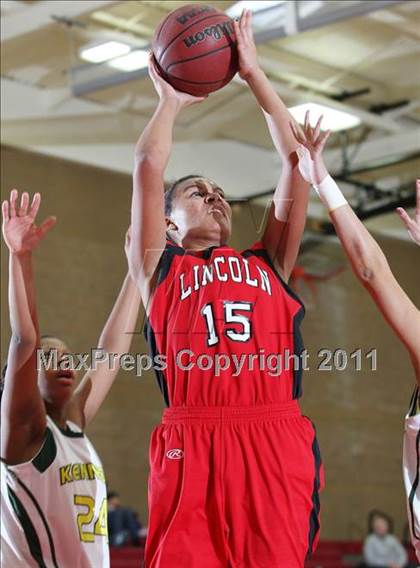 Thumbnail 1 in Lincoln vs. Kennedy (Common Good Classic) photogallery.