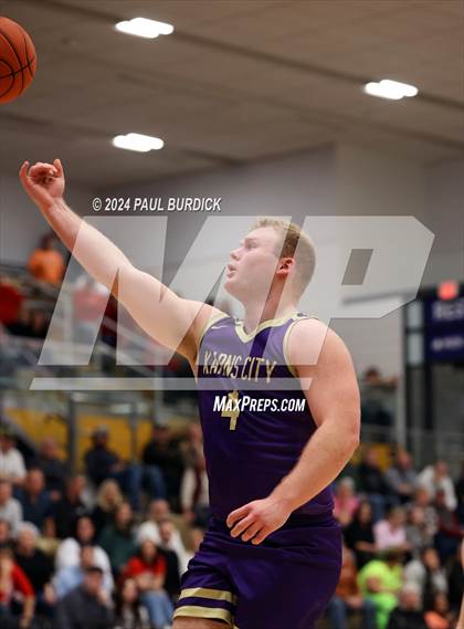 Thumbnail 1 in Redbank Valley vs. Karns City (District 9 2A Final) photogallery.