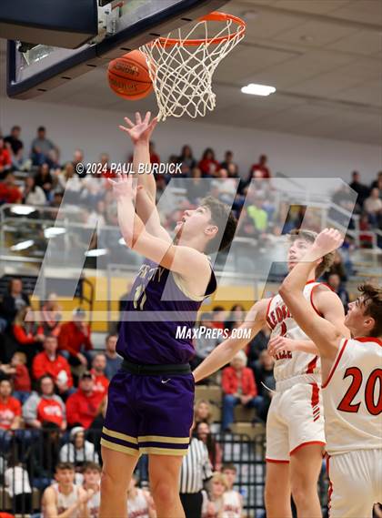 Thumbnail 1 in Redbank Valley vs. Karns City (District 9 2A Final) photogallery.