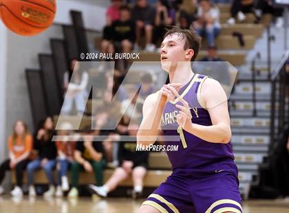 Thumbnail 1 in Redbank Valley vs. Karns City (District 9 2A Final) photogallery.
