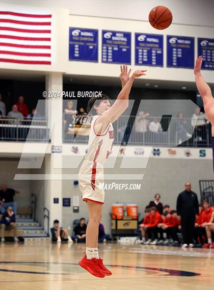 Thumbnail 2 in Redbank Valley vs. Karns City (District 9 2A Final) photogallery.