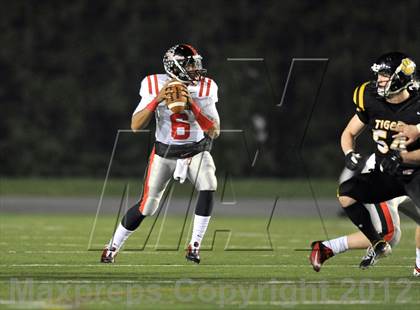 Thumbnail 3 in Coatesville vs. North Allegheny (PIAA AAAA Final) photogallery.