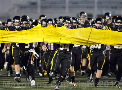Thumbnail 3 in Coatesville vs. North Allegheny (PIAA AAAA Final) photogallery.