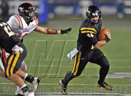 Thumbnail 1 in Coatesville vs. North Allegheny (PIAA AAAA Final) photogallery.