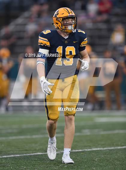 Thumbnail 3 in Clarkson Football North (Mississauga, Ontario) @ St. Ignatius photogallery.